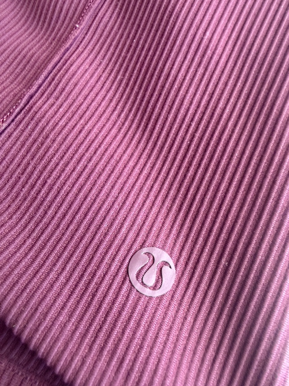 LULULEMON Ribbed Wide-Leg Pants in burgundy - Picture 3 of 3